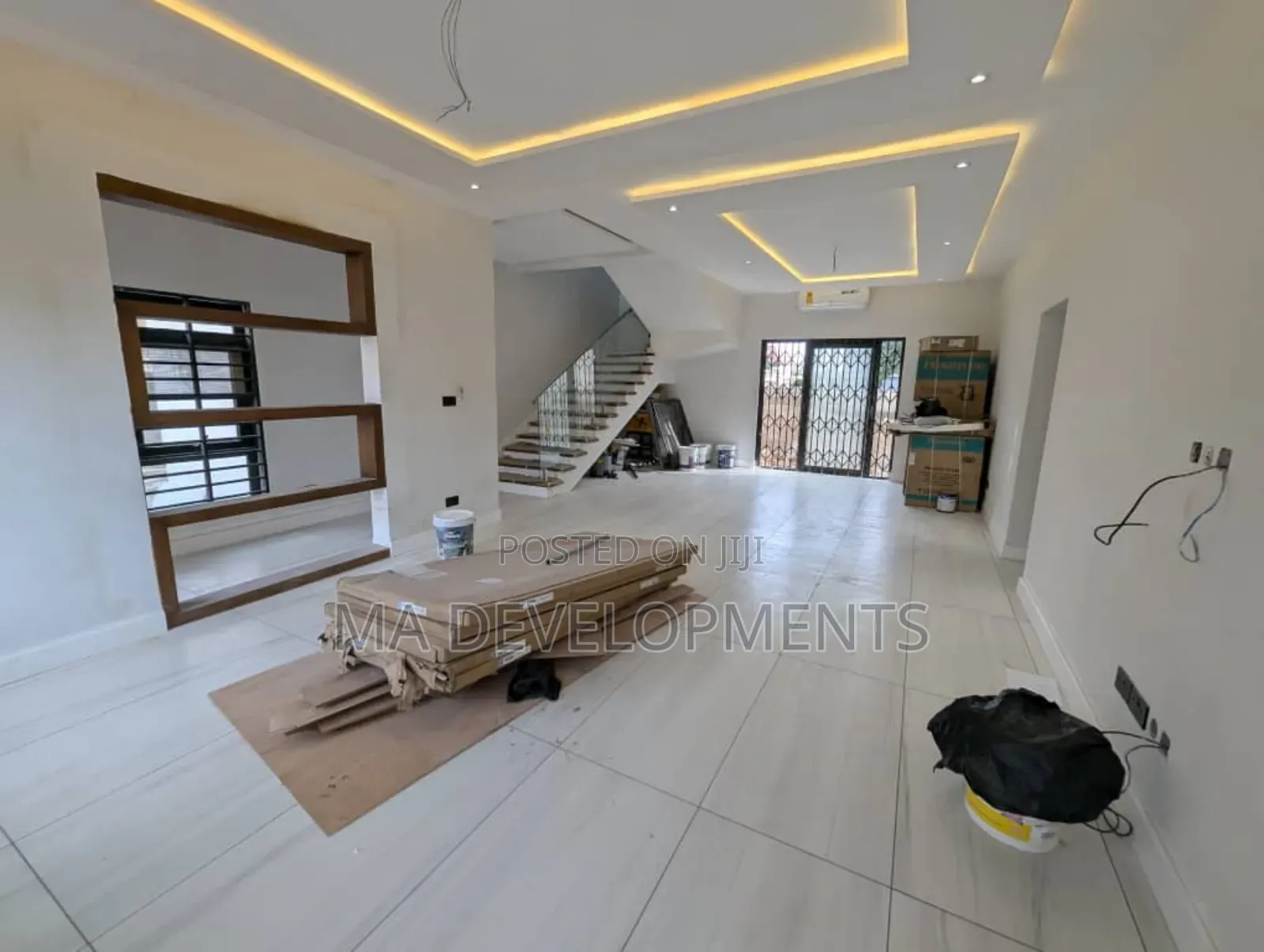 4bdrm House in 4 Bedroom House For, Unity Closed for sale