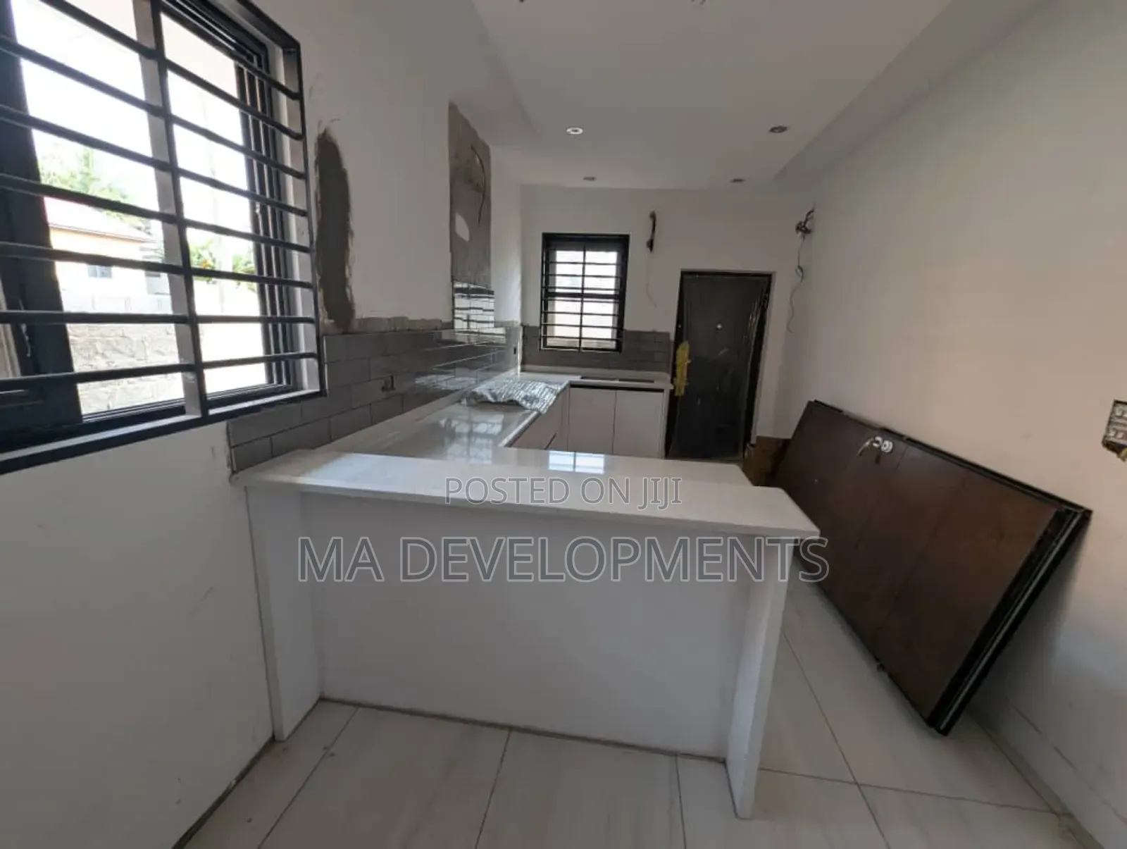 4bdrm House in 4 Bedroom House For, Unity Closed for sale