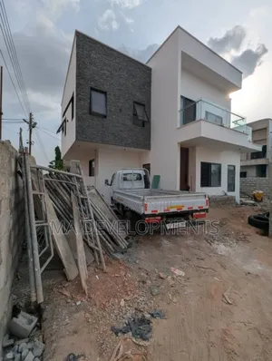 4bdrm House in 4 Bedroom House For, Unity Closed for sale
