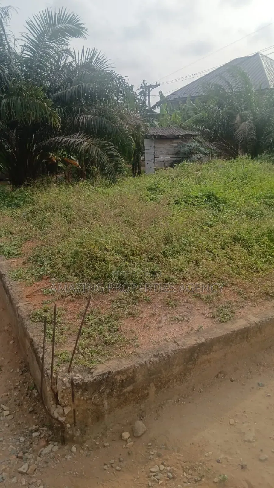 2 Plots 120ft/110ft) of Land With an Old Building for Sale at Dzorwulu