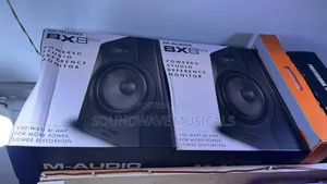 Bx8 D3 Studio Monitor