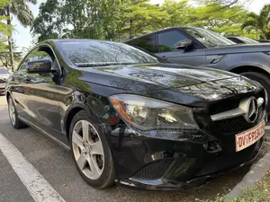Mercedes-Benz CLA-Class CLA 250 4MATIC Sedan 2016 Matt Black