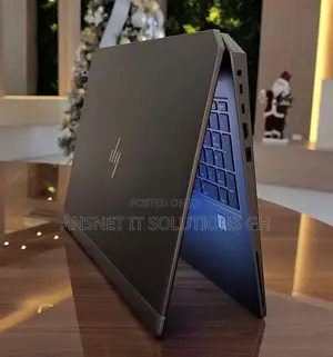 New Laptop HP ZBook 17 16GB Intel Core i5 SSD 256GB