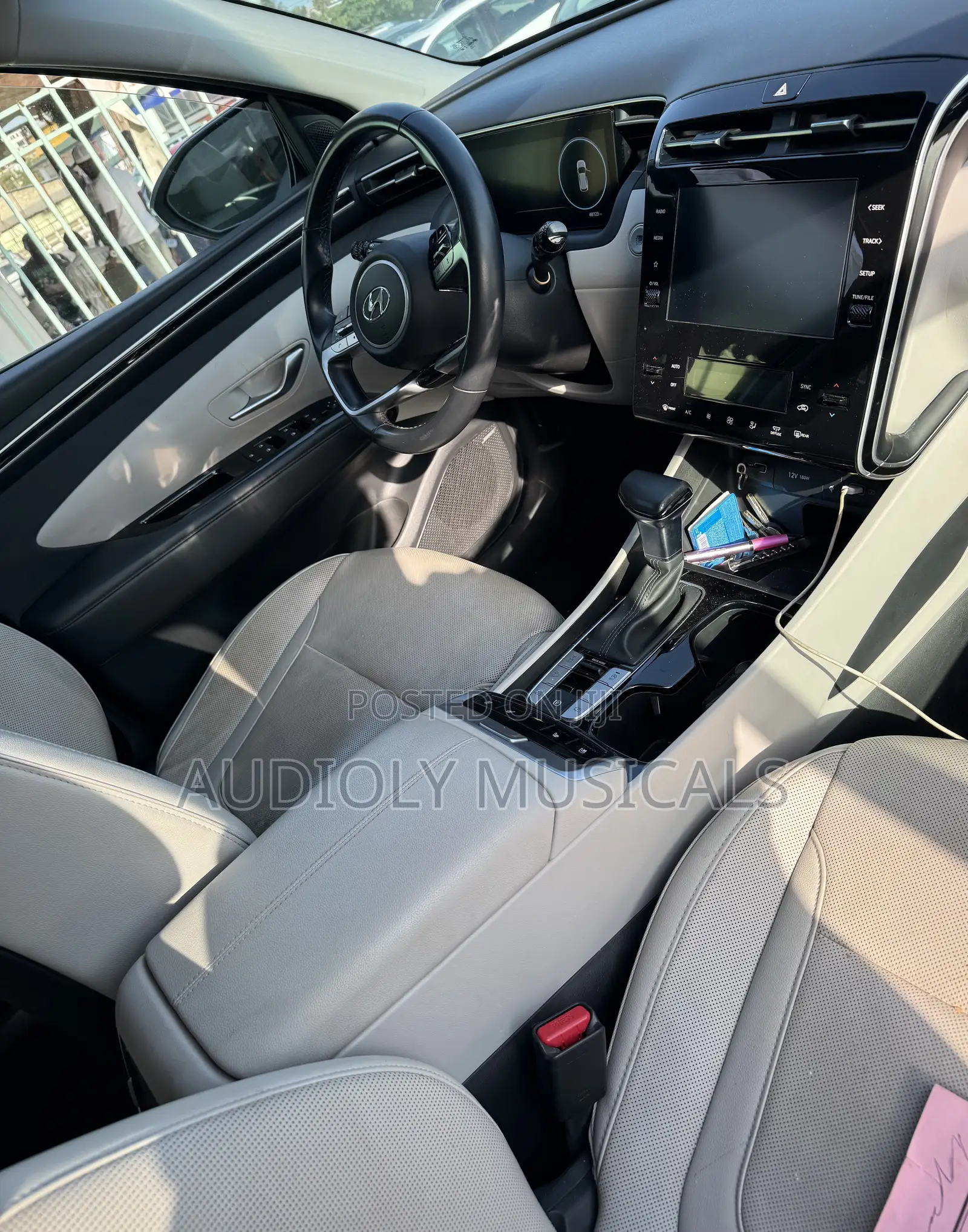 Hyundai Tucson 2022 Gray