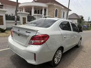 Mitsubishi Attrage 2021 Gray