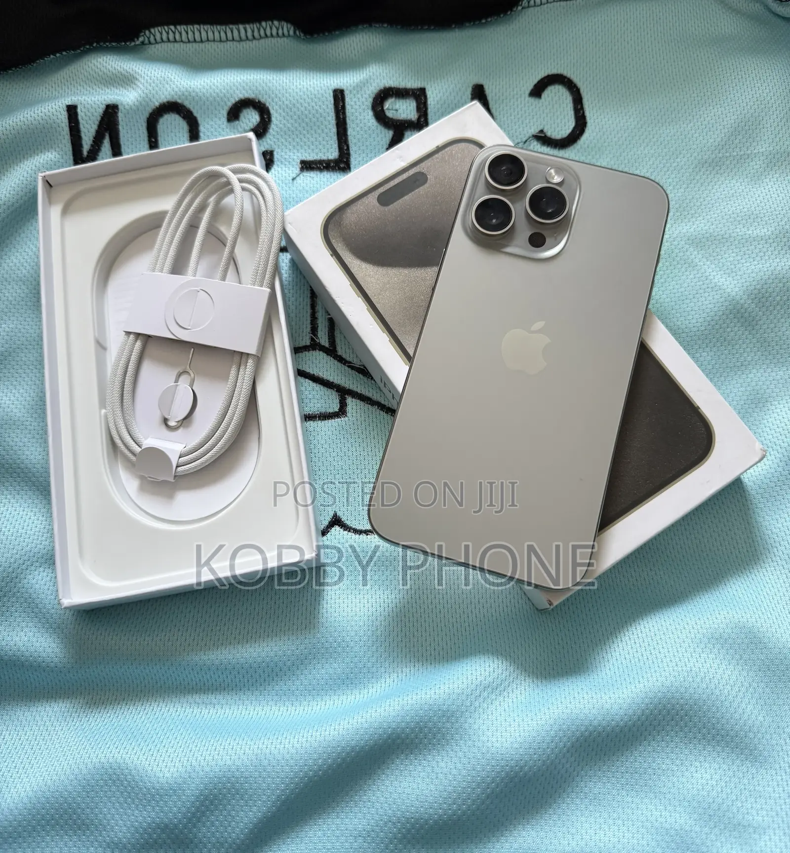 New Apple iPhone 15 Pro Max 256 GB Silver