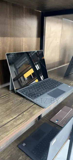 Laptop Microsoft Surface Pro 7 16GB Intel Core i5 SSD 256GB