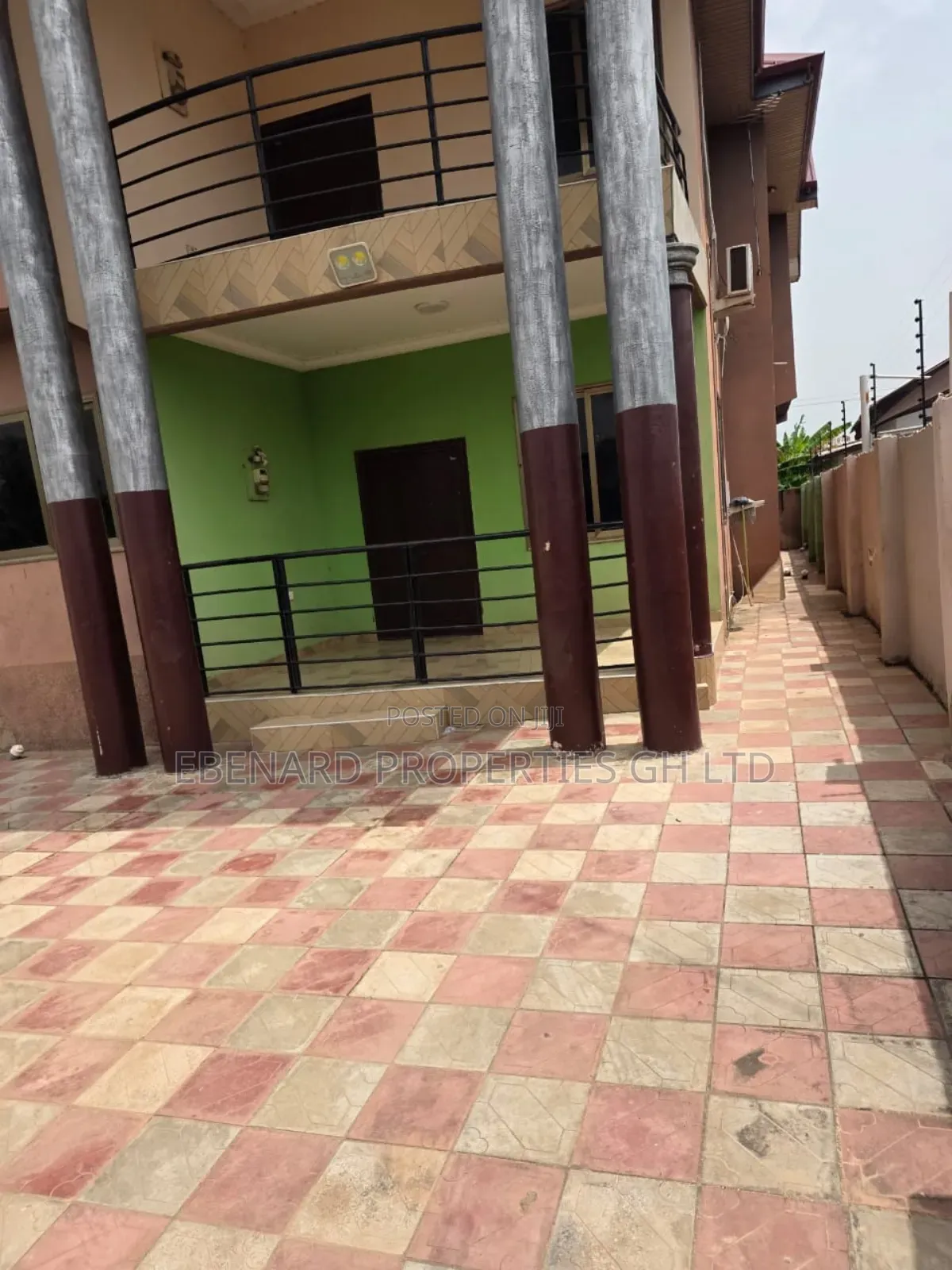 3bdrm Apartment in Ebenard Properties, Lashibi for rent
