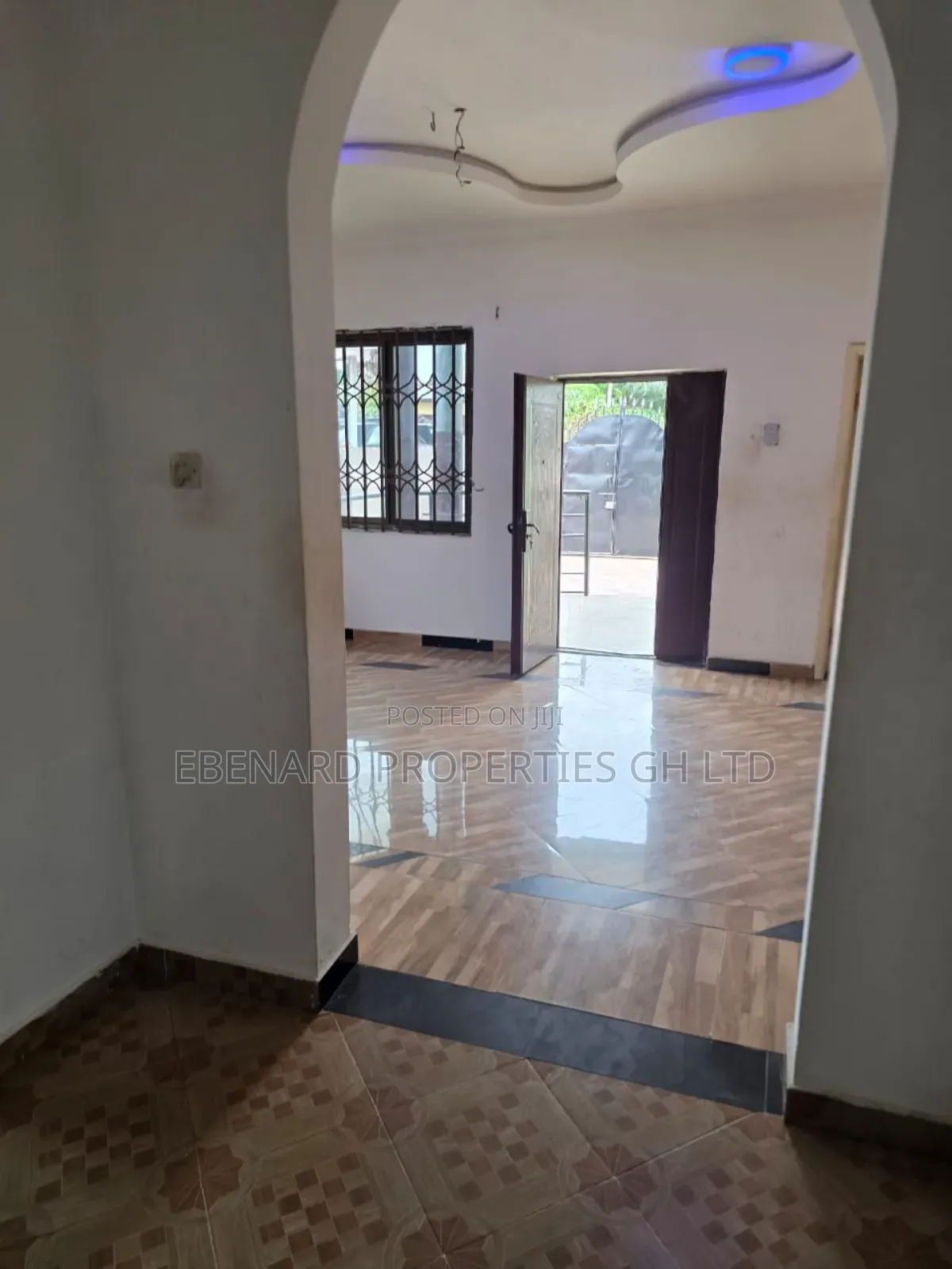 3bdrm Apartment in Ebenard Properties, Lashibi for rent