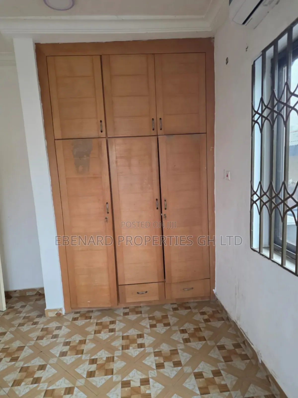3bdrm Apartment in Ebenard Properties, Lashibi for rent