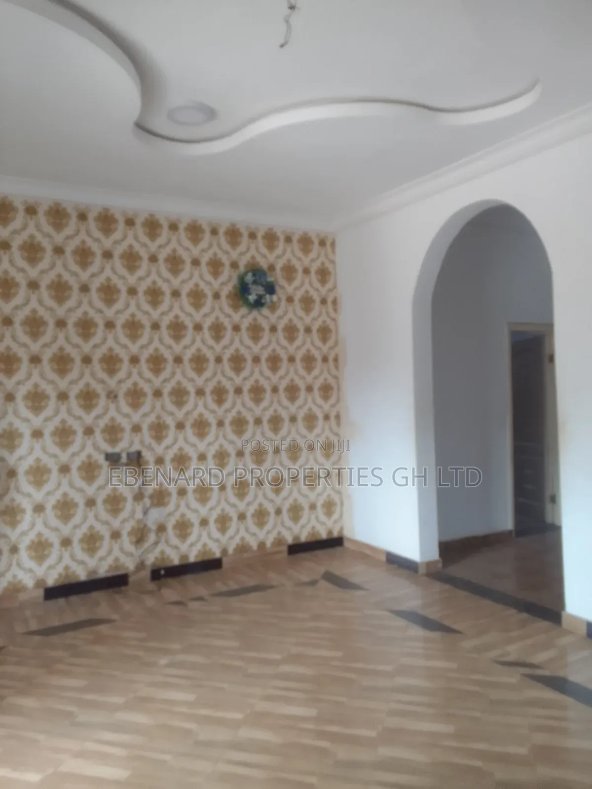 3bdrm Apartment in Ebenard Properties, Lashibi for rent