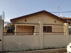 4bdrm House in Ebenard Properties, Baatsona Total for sale