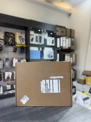 New Laptop Dell 16GB AMD Ryzen 7 SSD 1T
