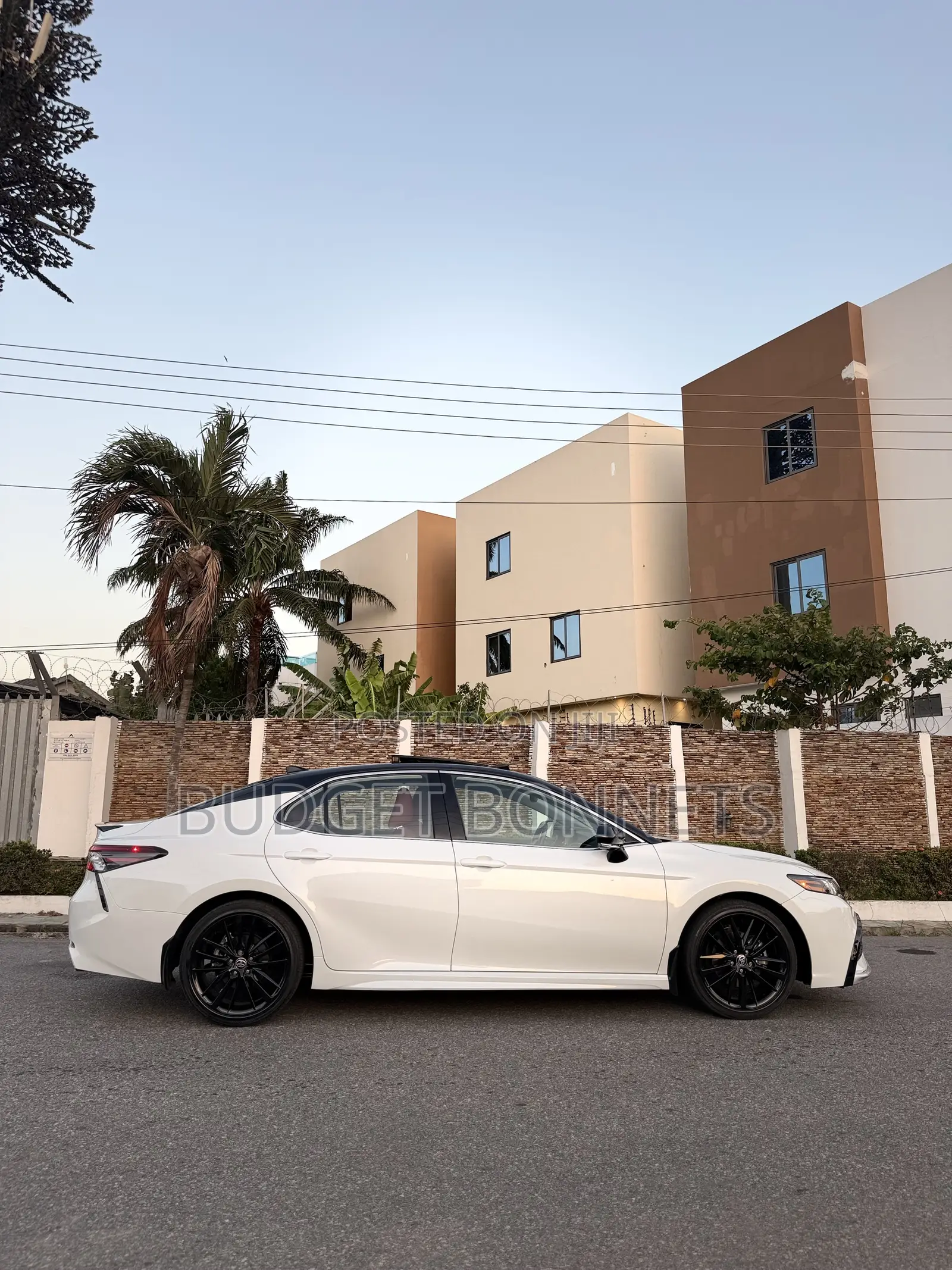 Toyota Camry XSE 2023 White