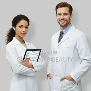 Unisex Professional White Lab Coat – For Doctors, Nurses Students