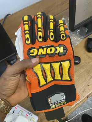 Kong Gloves