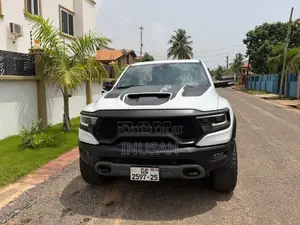 RAM 1500 TRX Crew Cab 4WD SB 2024 White