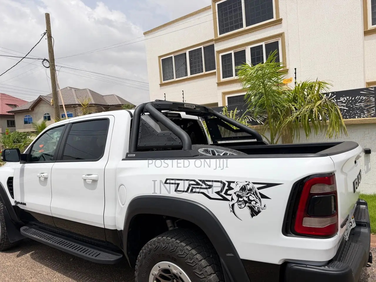 RAM 1500 TRX Crew Cab 4WD SB 2024 White