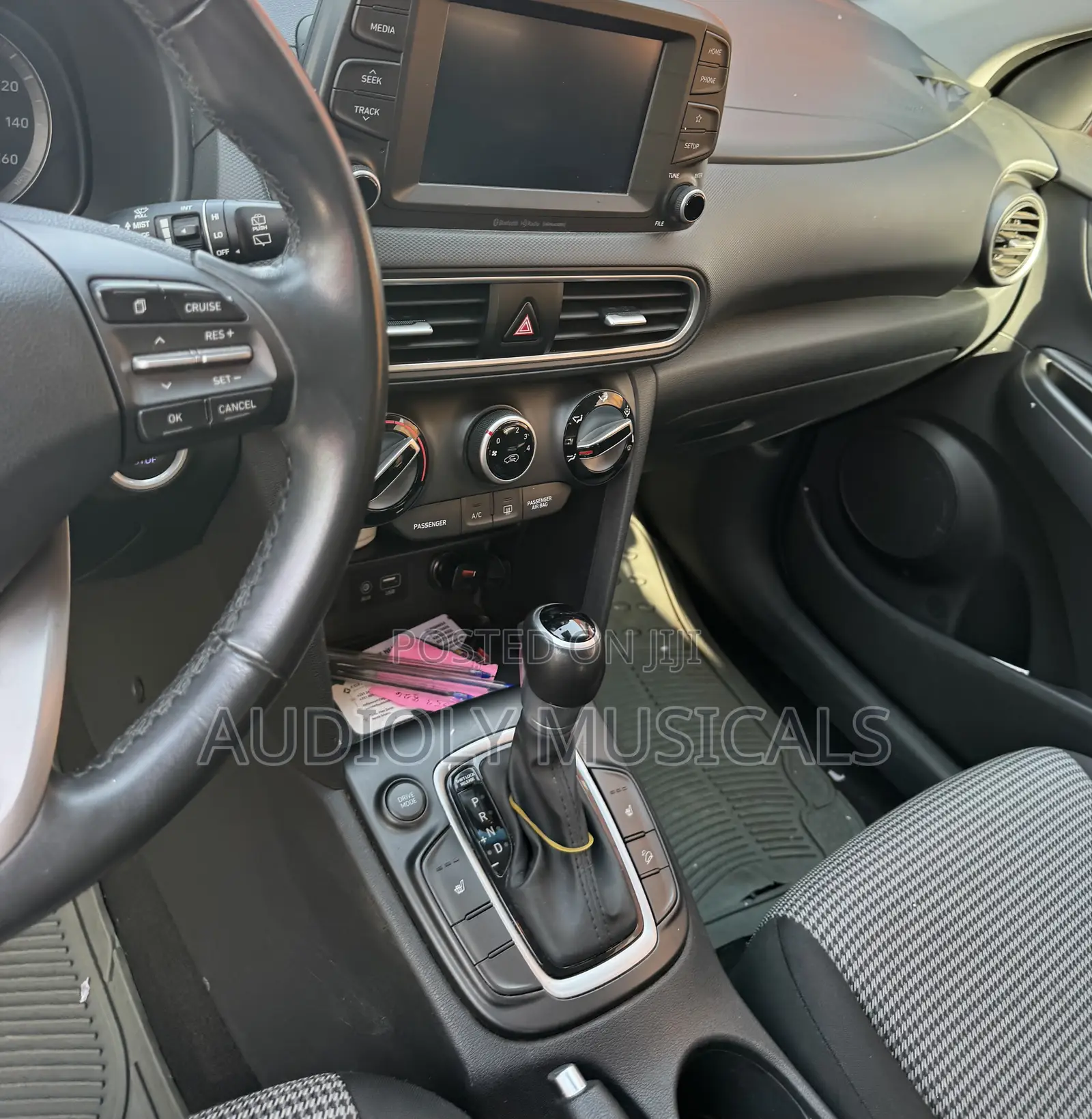 Hyundai Kona 2020 Orange