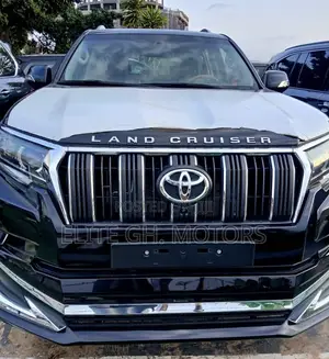 New Toyota Land Cruiser Prado 2.7 2023 Black