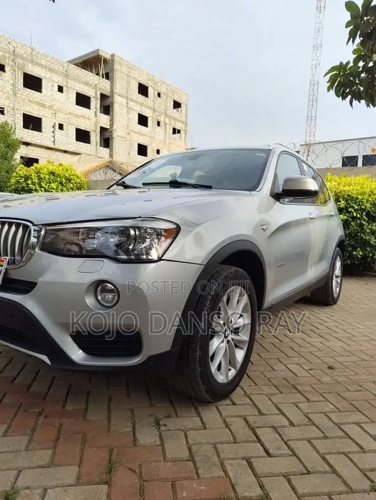BMW X3 xDrive28i 4dr SUV AWD (2.0L 4cyl Turbo 8A) 2015 Silver