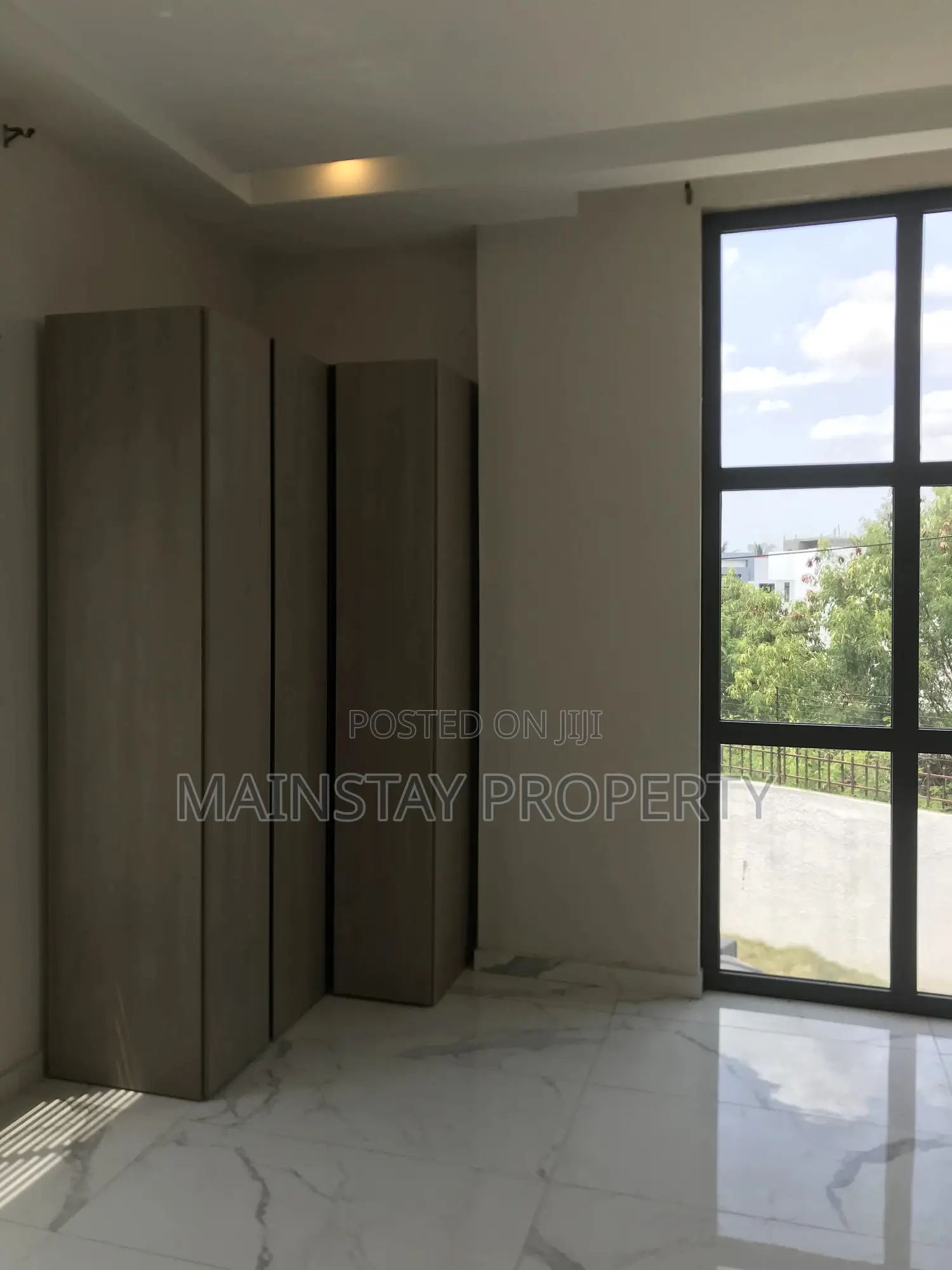 4bdrm Townhouse / Terrace in Mainstay Estates, East Legon for rent