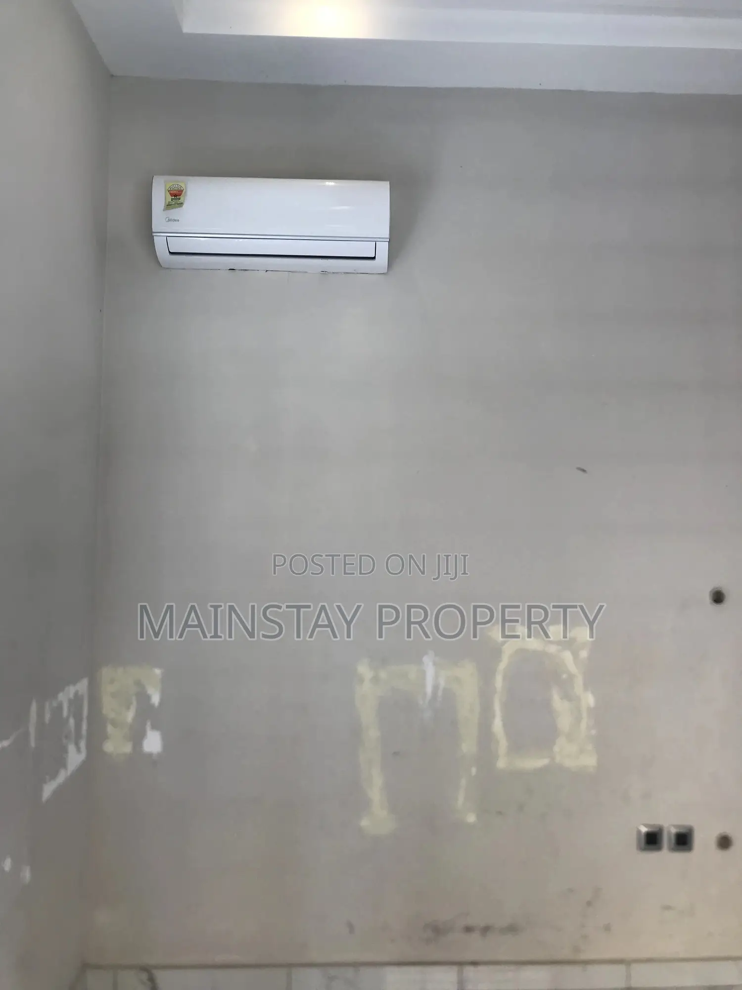 4bdrm Townhouse / Terrace in Mainstay Estates, East Legon for rent