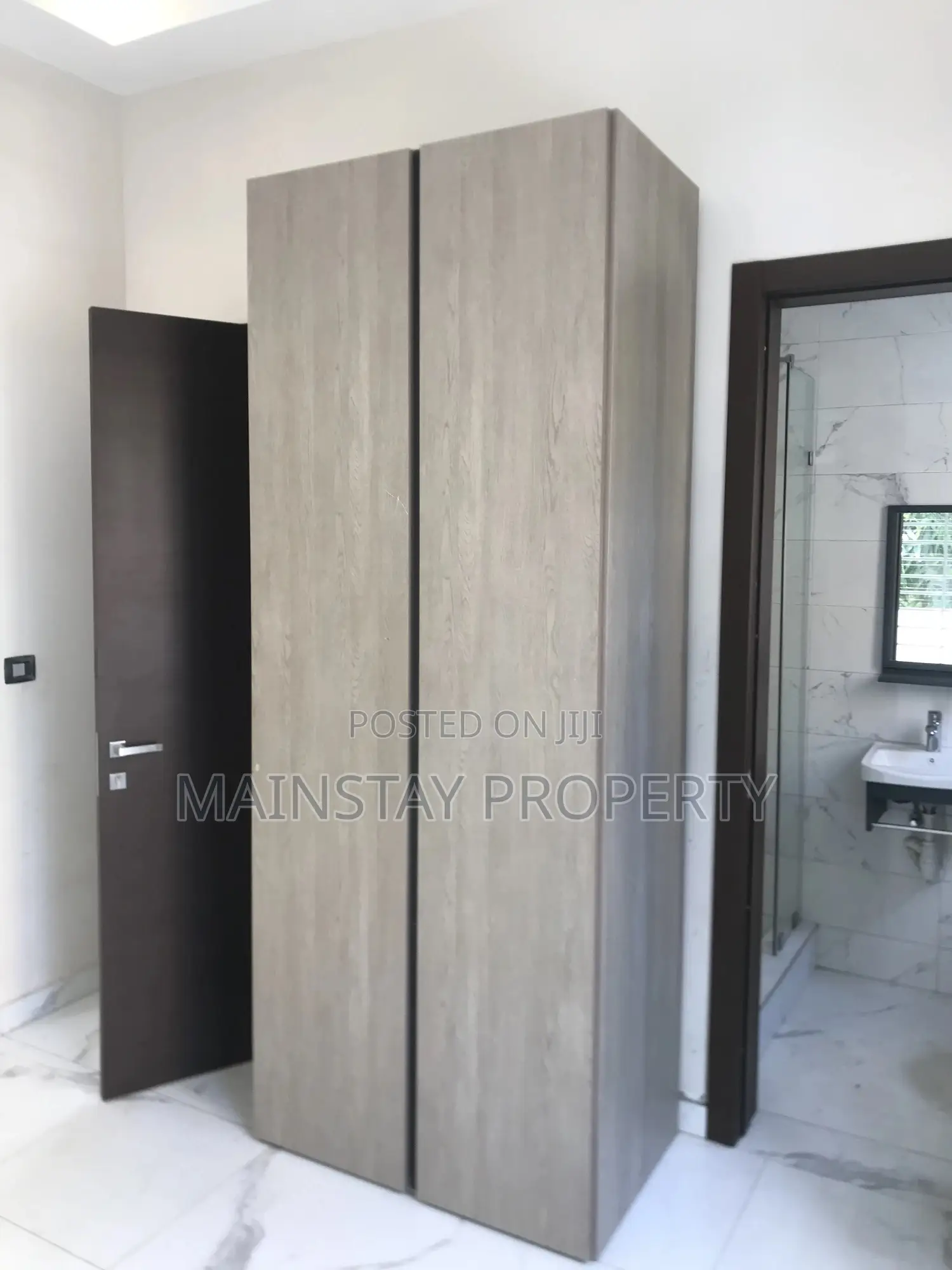 4bdrm Townhouse / Terrace in Mainstay Estates, East Legon for rent