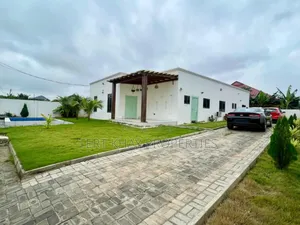 4bdrm House in Pokuasi Road, Ablekuma for sale