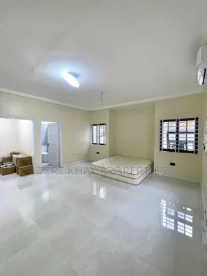 4bdrm House in Pokuasi Road, Ablekuma for sale