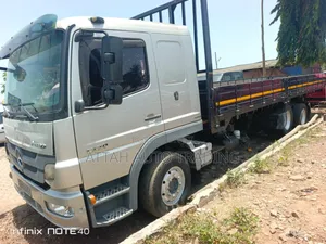 Double Axle With Helper