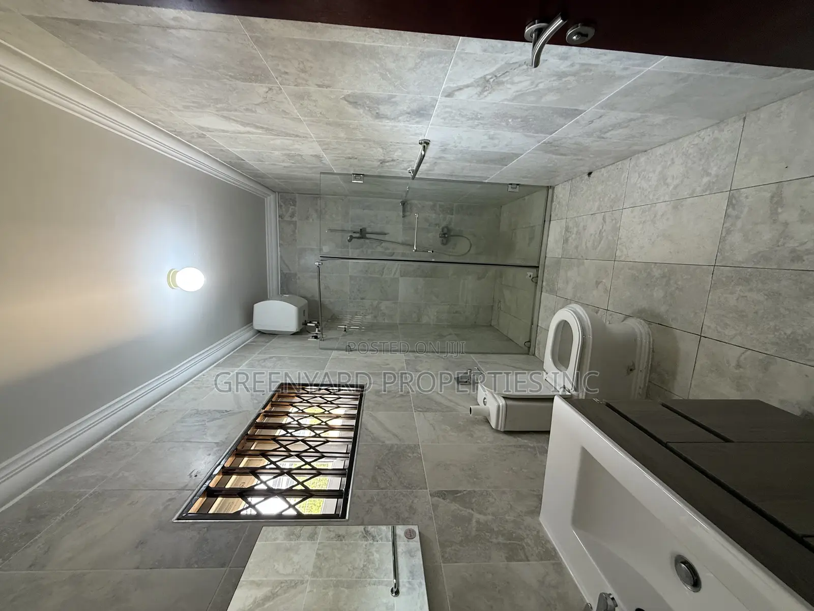 5bdrm House in Cantonments for rent