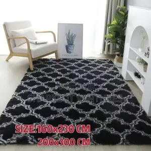 Light Weight Black White Fluffy Carpet
