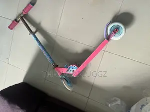 Childrens L.O.L. Surprise! Foldable Inline Scooter