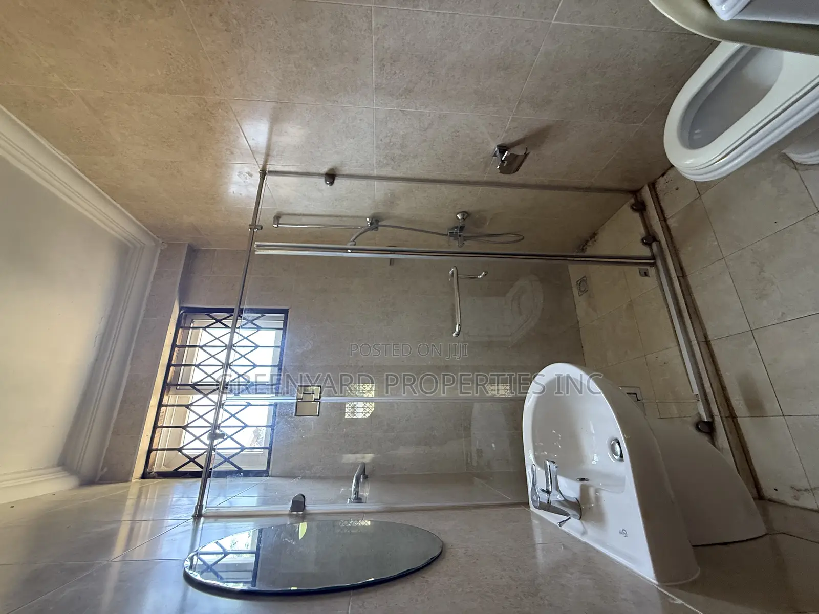 5bdrm House in Cantonments for rent