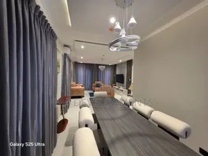 Furnished 6bdrm Townhouse / Terrace in Airport West for rent