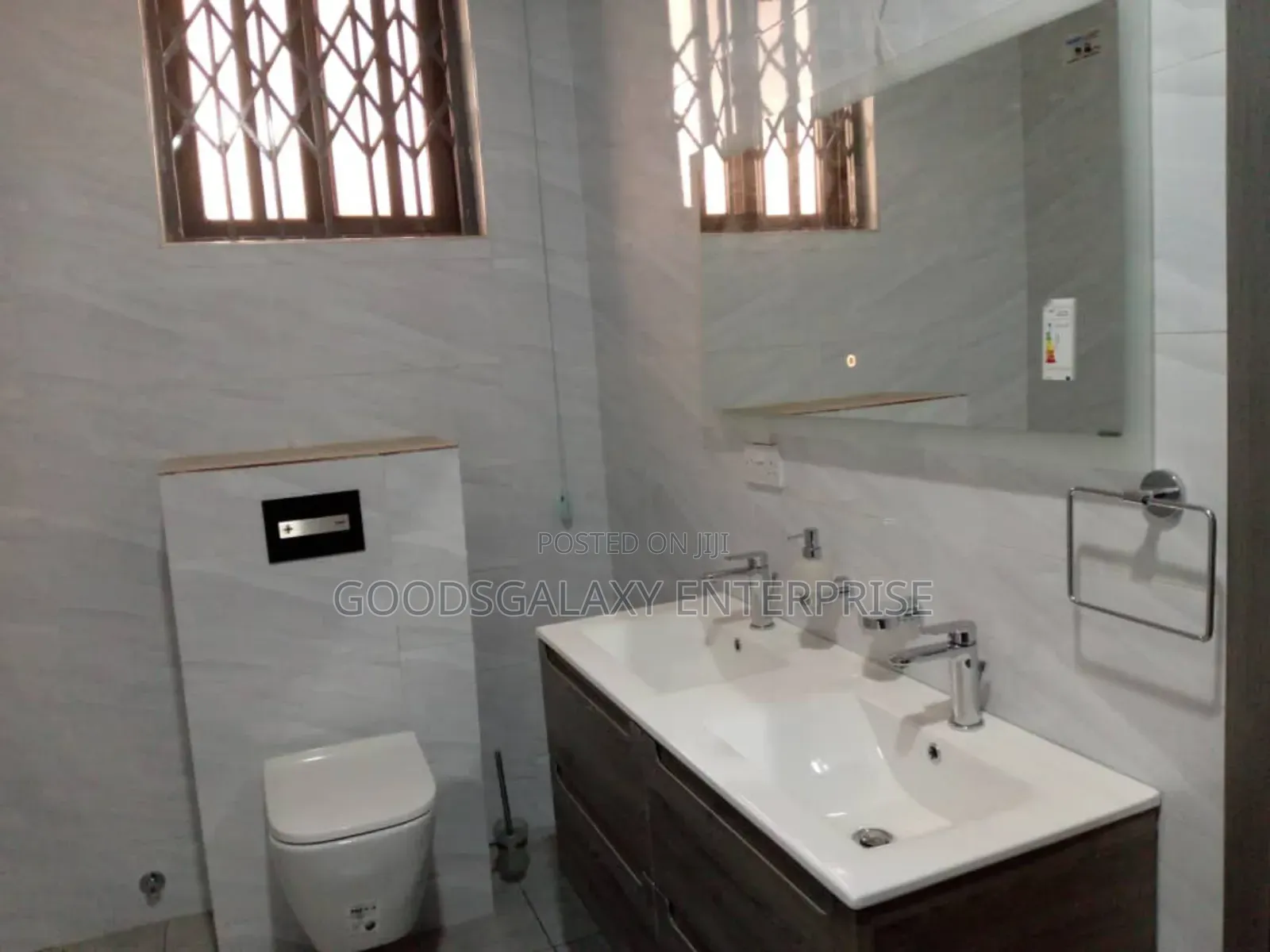 Furnished 5bdrm Mansion in Kumasi Metropolitan for sale
