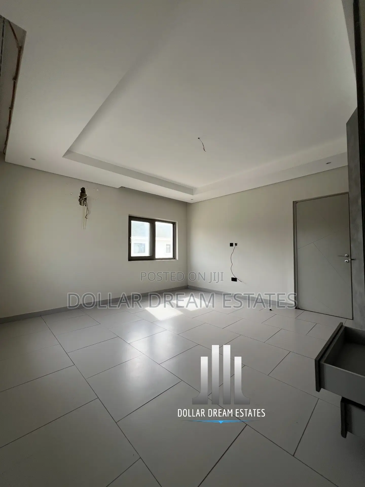 4bdrm House in Airport Residential Area for sale