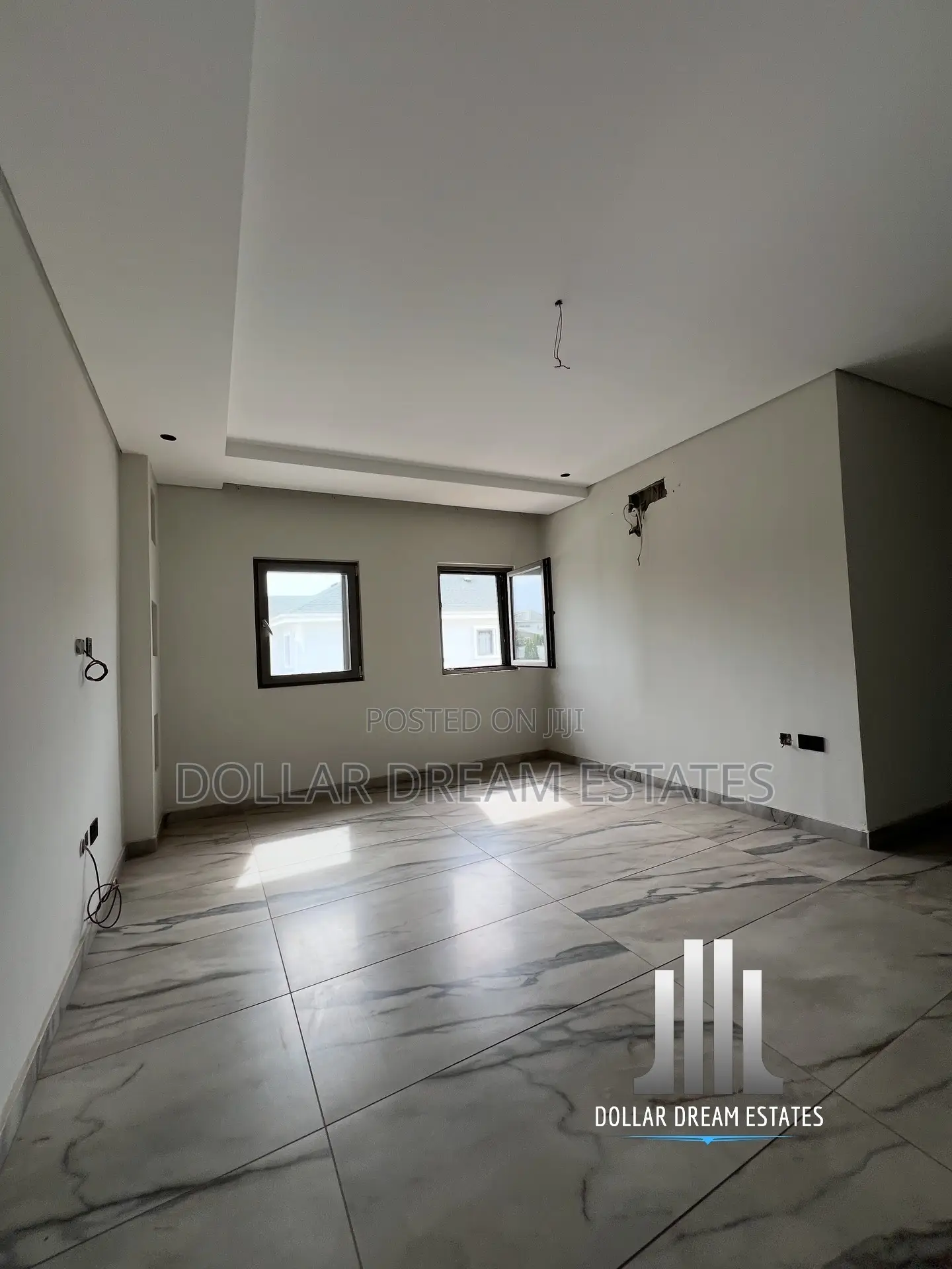 4bdrm House in Airport Residential Area for sale