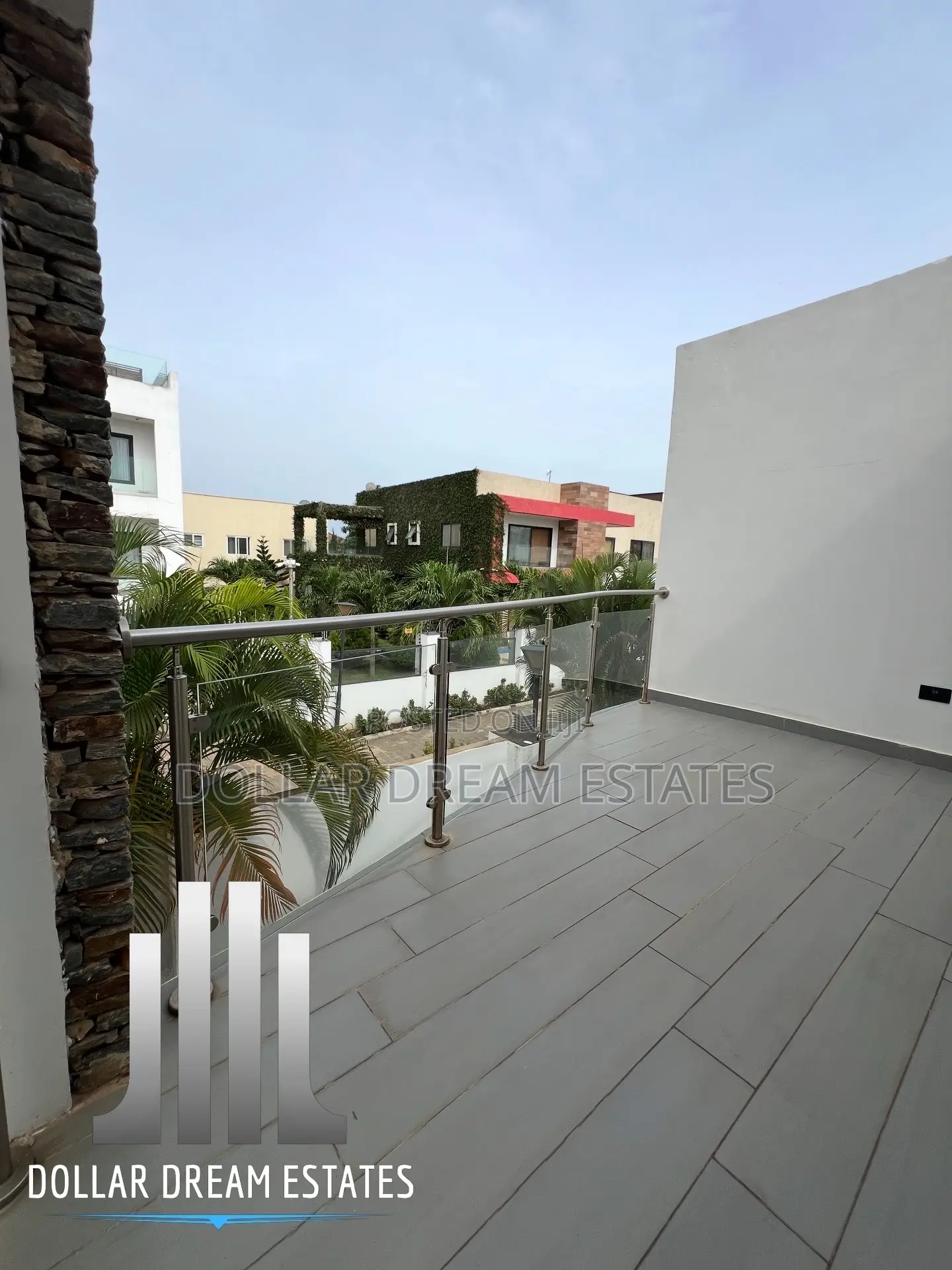 4bdrm House in Airport Residential Area for sale