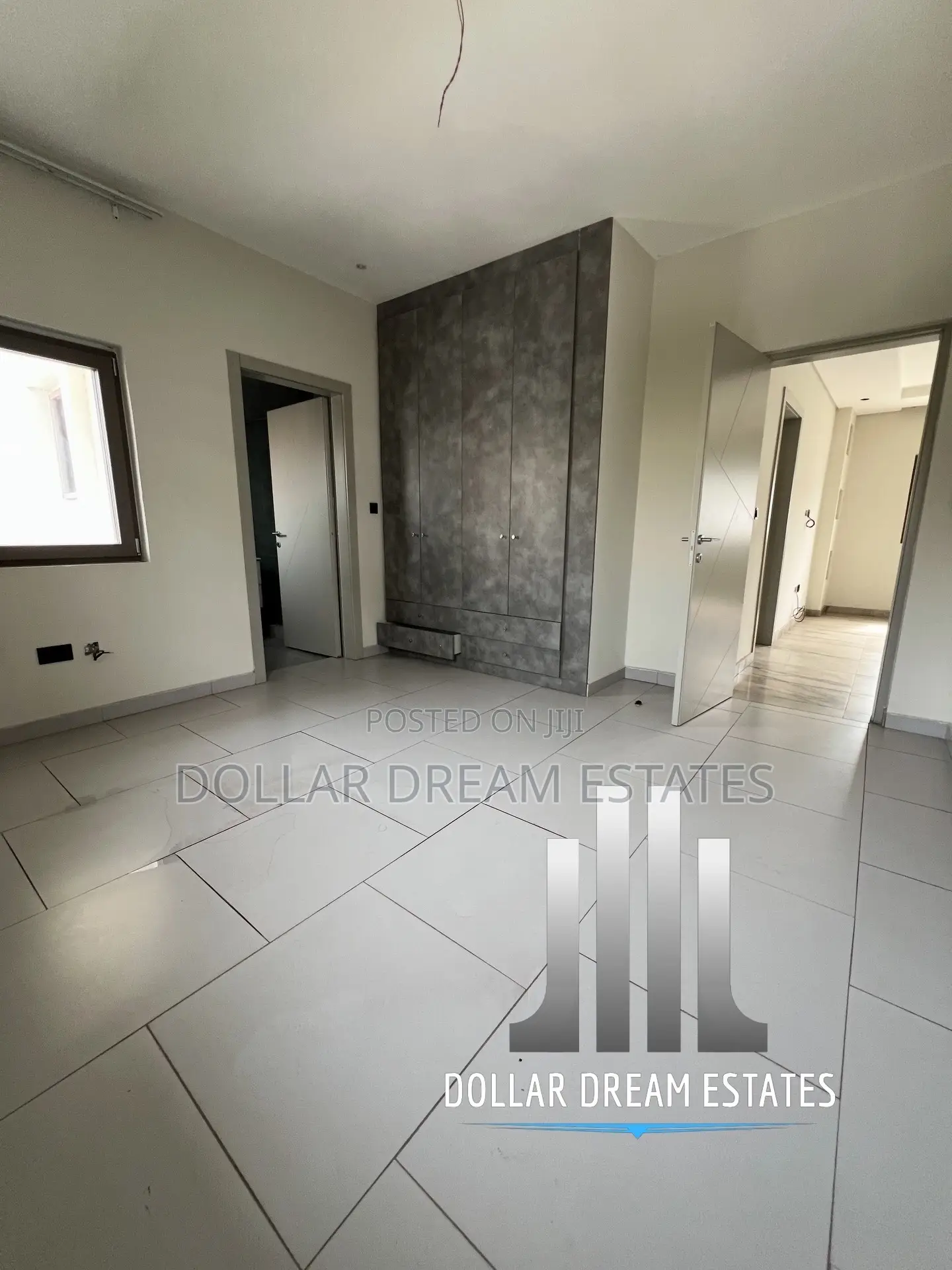 4bdrm House in Airport Residential Area for sale