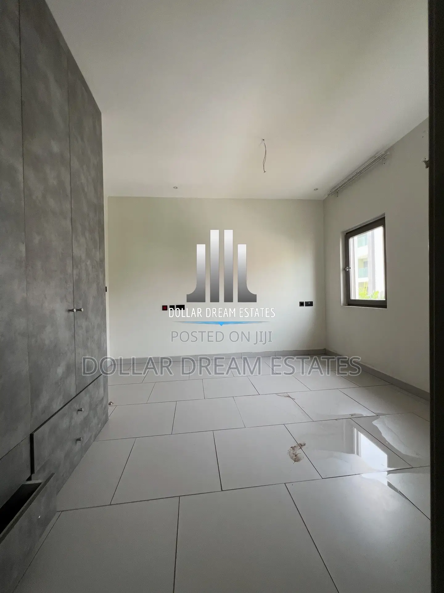 4bdrm House in Airport Residential Area for sale