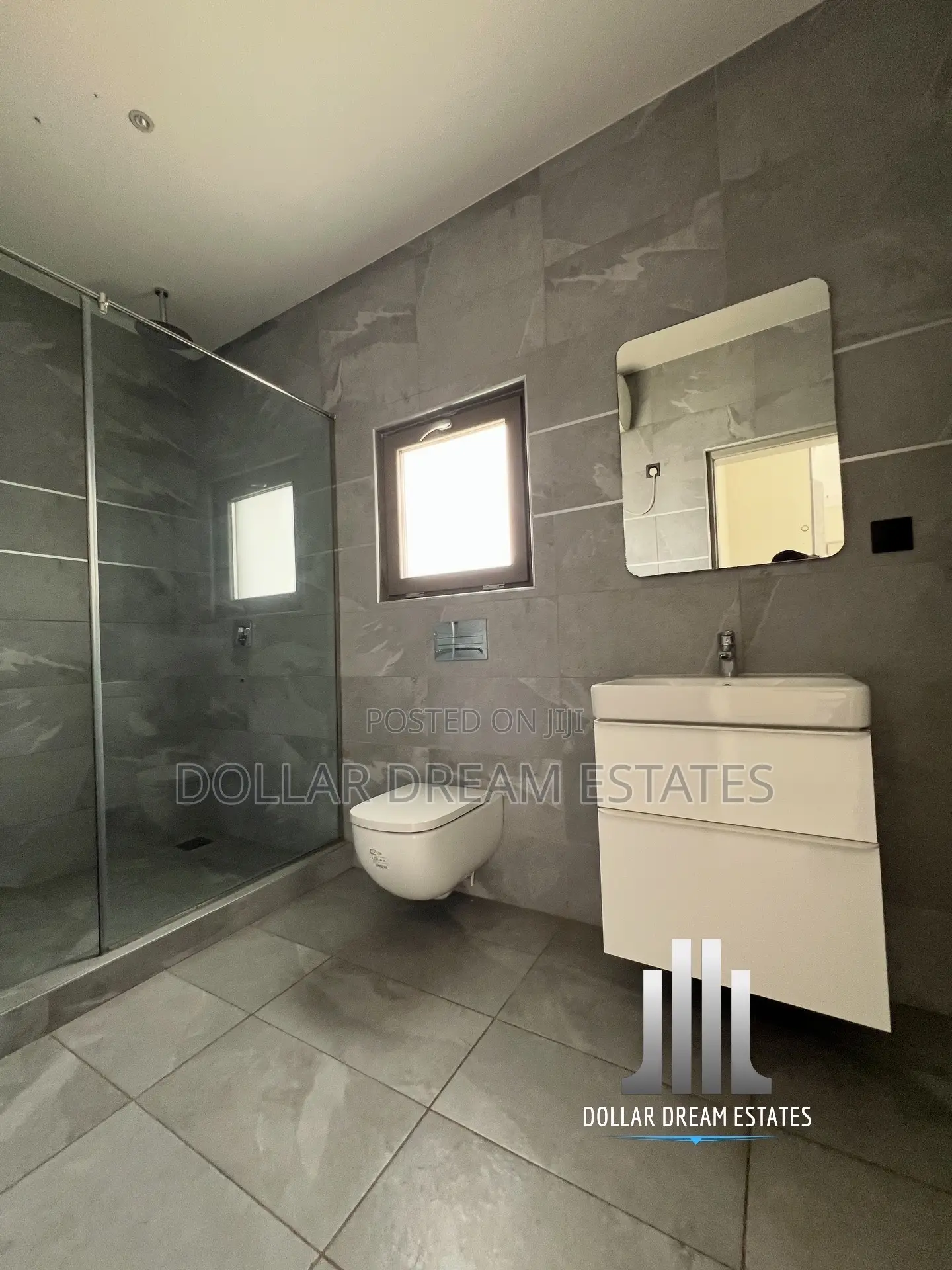 4bdrm House in Airport Residential Area for sale