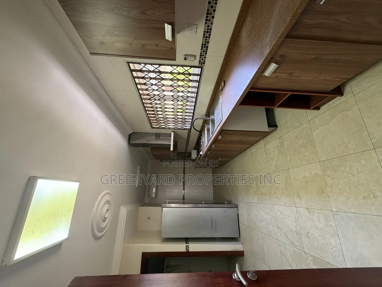 5bdrm House in Cantonments for rent