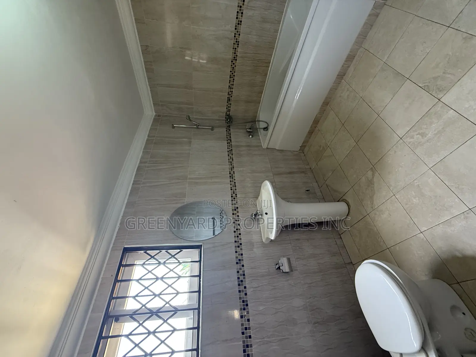 5bdrm House in Cantonments for rent