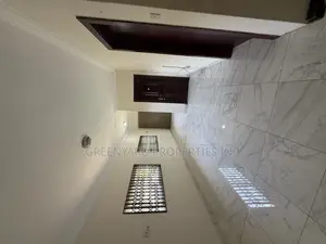 5bdrm House in Cantonments for rent