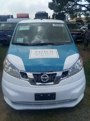 Nissan NV200 2019 Blue