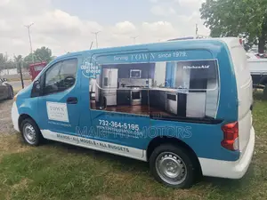 Nissan NV200 2019 Blue
