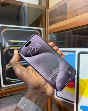 Apple iPhone 15 Pro Max 256 GB White
