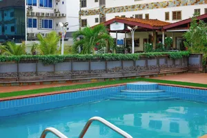 104 Rooms Beautiful Property With Conference Rooms for Sale